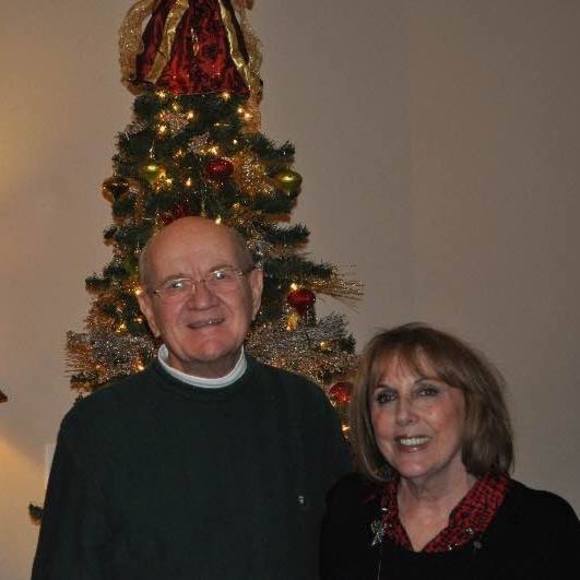 Meet your Posher, Laura - Picture 1 of 1